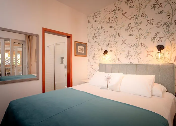 Kalina Deluxe Apartments